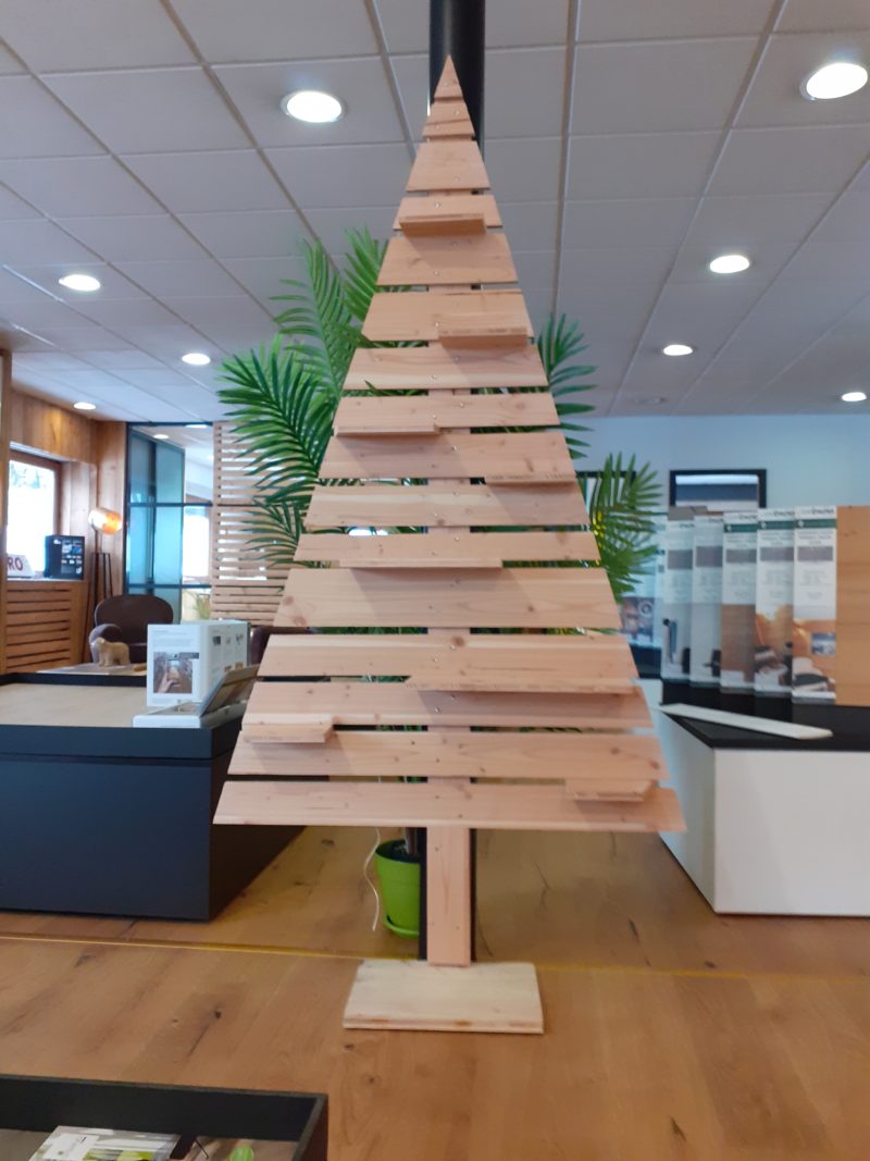 REALISEZ VOTRE SAPIN DE NOEL DURABLE EN 3 PLIS ! - Xilipan